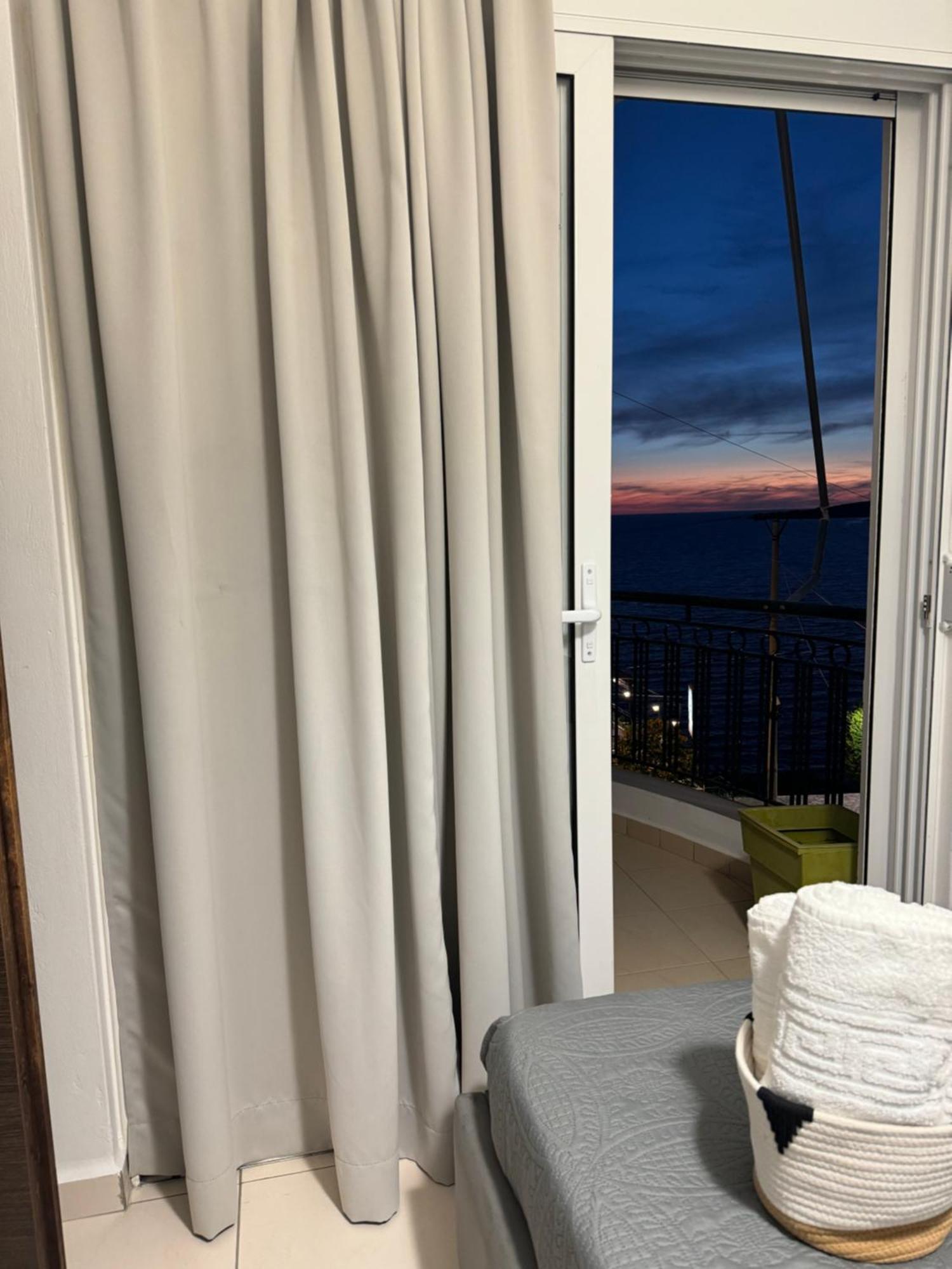 Belaire Luxury Apartment Саранда Экстерьер фото