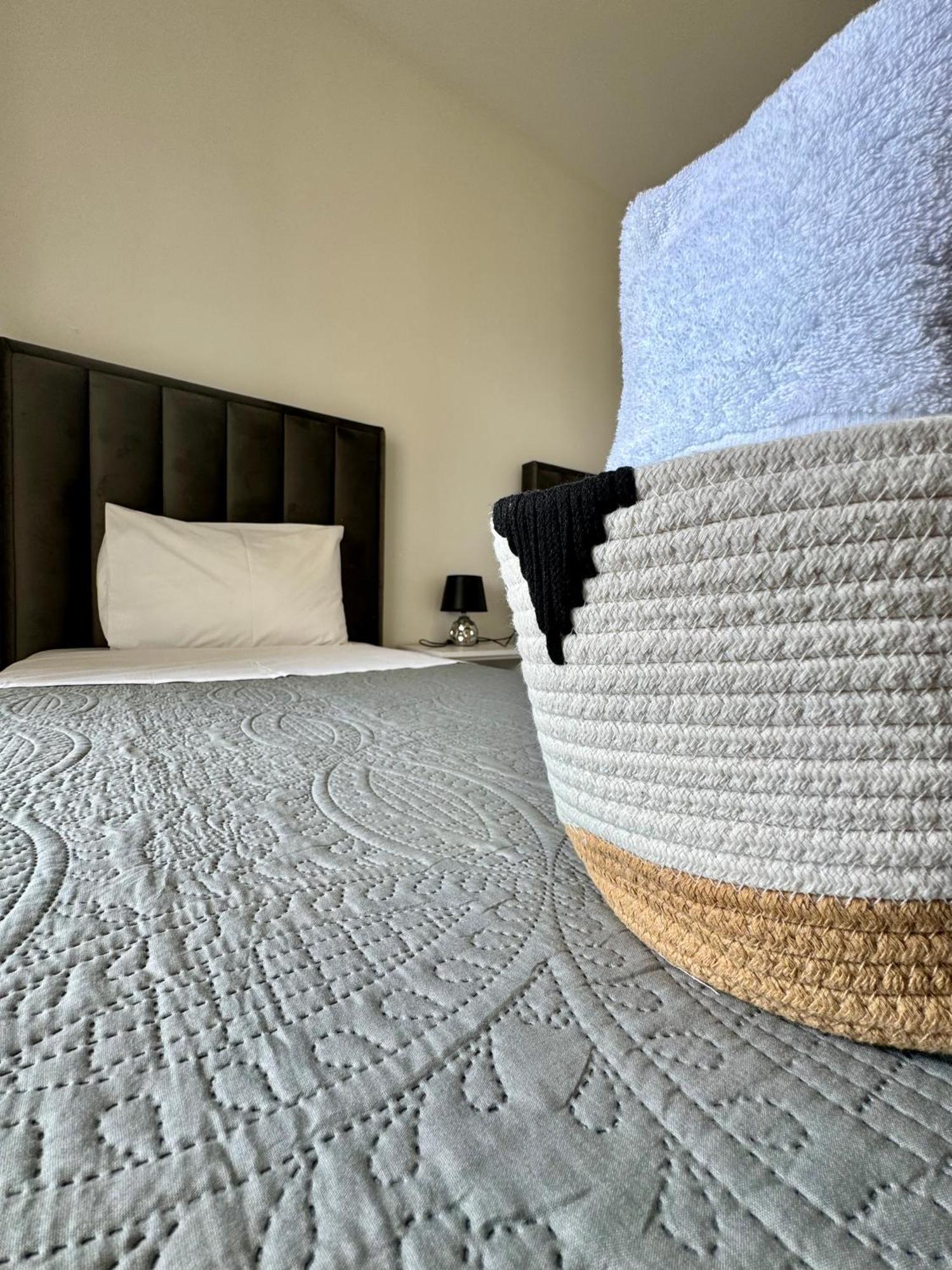 Belaire Luxury Apartment Саранда Экстерьер фото
